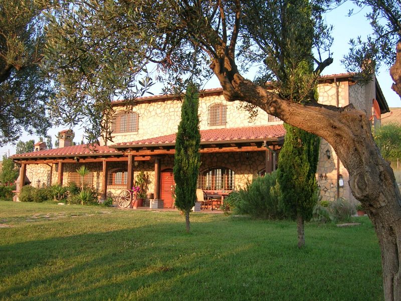 Agriturismo B&B Casale Farnesiana