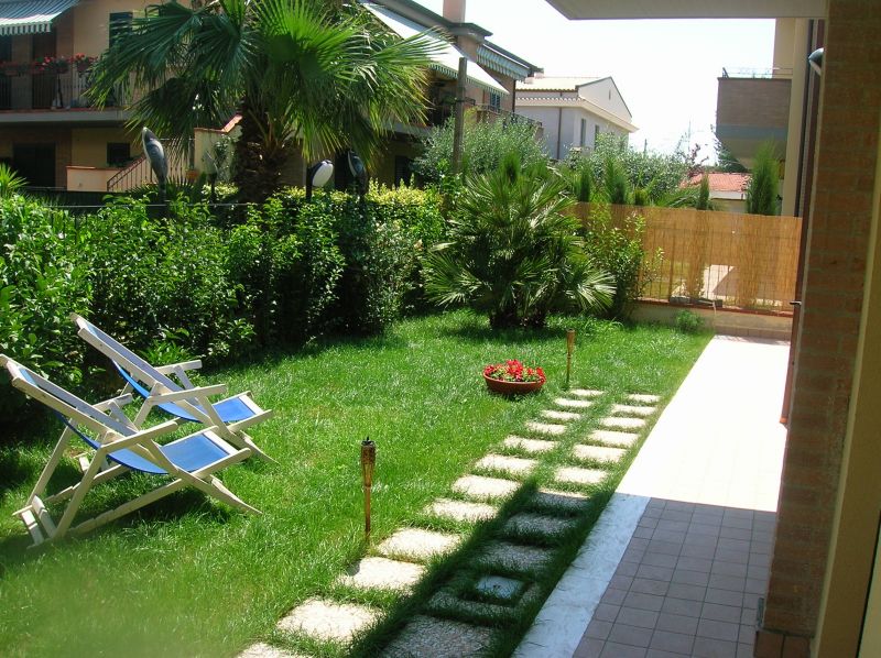 Nuovissimo con giardino a San Benedetto del Tronto