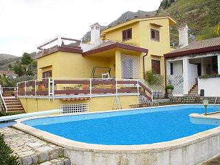 villa con piscina in sicilia